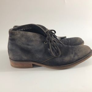 Men’s Donald Pliner boots size 10